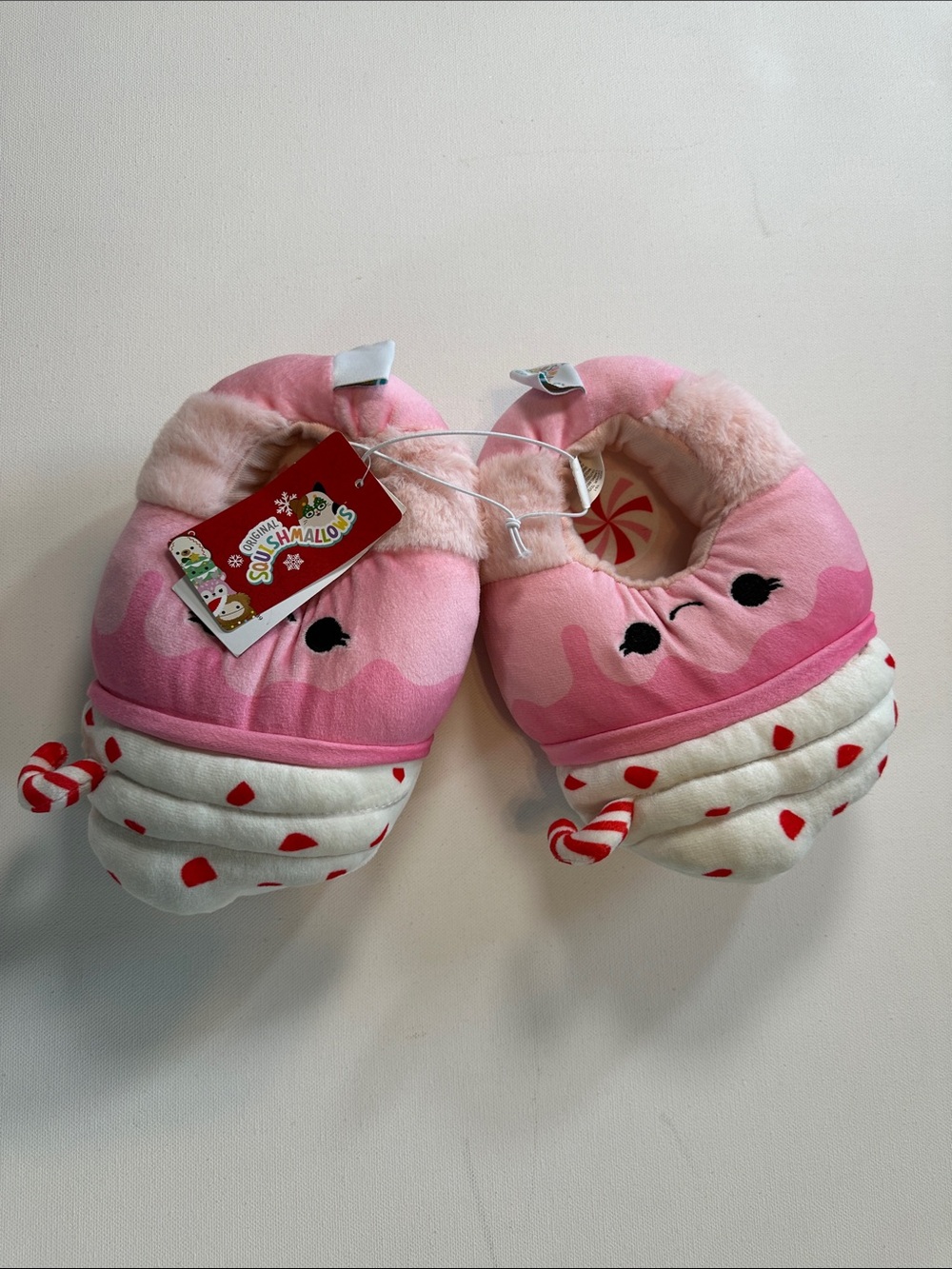Squishmallows Pink & White Cupcake Kids Plush Slippers Size 13-1